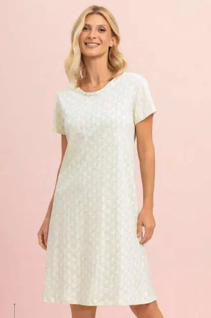 Camisola Manga Curta coleção Frescor — pijama feminino Lua Encantada Verão 2027, ref. 10180207