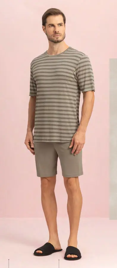 Pijama Manga Curta coleção Linear — pijama feminino Lua Encantada Verão 2027, ref. 12270154